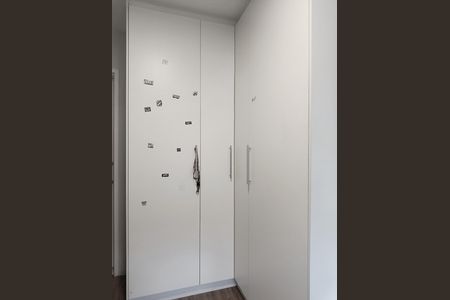 Apartamento à venda com 77m², 2 quartos e 1 vaga Apartamento à venda com 77m², 2 quartos e 1 vagaQuarto