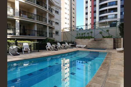 Apartamento à venda com 77m², 2 quartos e 1 vaga Apartamento à venda com 77m², 2 quartos e 1 vagaÁrea comum - Piscina