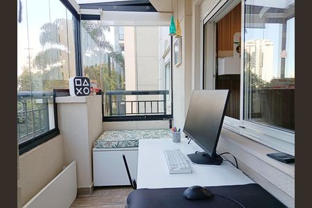 Apartamento à venda com 77m², 2 quartos e 1 vaga Apartamento à venda com 77m², 2 quartos e 1 vagaVaranda da Sala