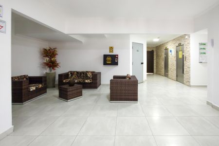 Apartamento para alugar com 110m², 2 quartos e 1 vaga Apartamento para alugar com 110m², 2 quartos e 1 vagaHall de entrada