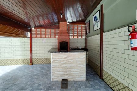 Apartamento para alugar com 110m², 2 quartos e 1 vaga Apartamento para alugar com 110m², 2 quartos e 1 vagaÁrea comum - Churrasqueira