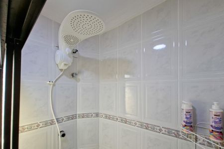 Apartamento para alugar com 110m², 2 quartos e 1 vaga Apartamento para alugar com 110m², 2 quartos e 1 vagaBanheiro da Suíte