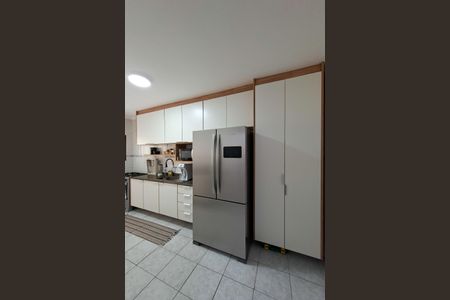 Apartamento para alugar com 110m², 2 quartos e 1 vaga Apartamento para alugar com 110m², 2 quartos e 1 vagaCozinha