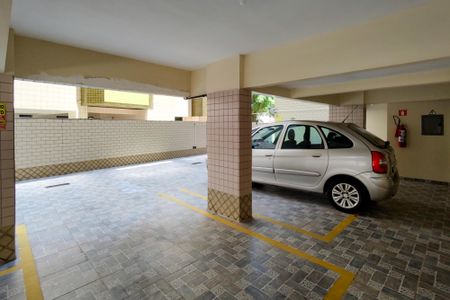 Apartamento para alugar com 110m², 2 quartos e 1 vaga Apartamento para alugar com 110m², 2 quartos e 1 vagaGaragem