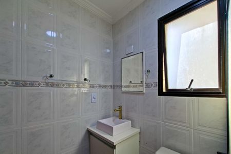 Apartamento para alugar com 110m², 2 quartos e 1 vaga Apartamento para alugar com 110m², 2 quartos e 1 vagaBanheiro da Suíte