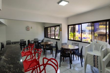 Apartamento para alugar com 110m², 2 quartos e 1 vaga Apartamento para alugar com 110m², 2 quartos e 1 vagaÁrea comum - Salão de festas
