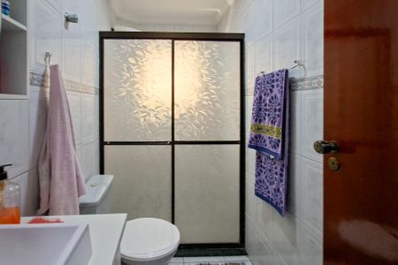 Apartamento para alugar com 110m², 2 quartos e 1 vaga Apartamento para alugar com 110m², 2 quartos e 1 vagaBanheiro