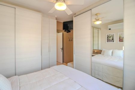 Apartamento à venda com 70m², 2 quartos e 2 vagasSuíte