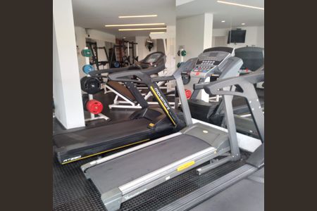 Apartamento à venda com 74m², 3 quartos e 1 vaga Apartamento à venda com 74m², 3 quartos e 1 vagaÁrea comum - Academia