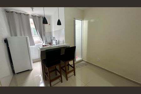 Apartamento para alugar com 46m², 1 quarto e sem vaga Apartamento para alugar com 46m², 1 quarto e sem vagaSala