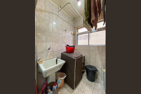 Apartamento à venda com 59m², 3 quartos e 1 vagaÁrea de Serviço