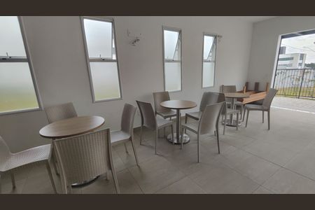 Apartamento à venda com 70m², 3 quartos e 1 vaga Apartamento à venda com 70m², 3 quartos e 1 vagaÁrea comum - Salão de festas