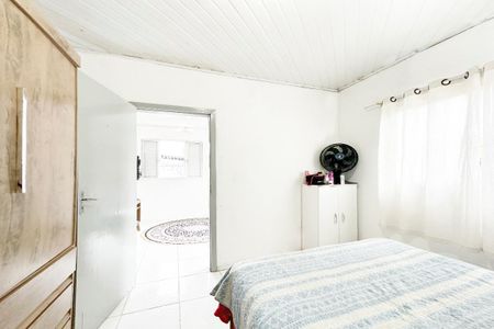 Casa à venda com 78m², 2 quartos e 1 vagaQuarto