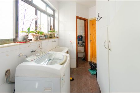 Apartamento à venda com 213m², 3 quartos e 4 vagasÁrea de Serviço