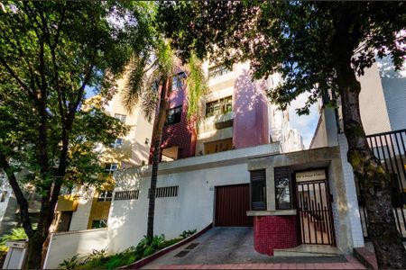 Apartamento à venda com 213m², 3 quartos e 4 vagasFachada