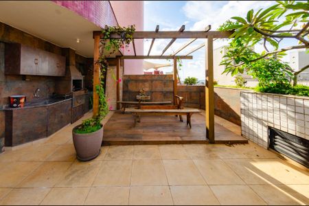 Apartamento à venda com 213m², 3 quartos e 4 vagasCobertura