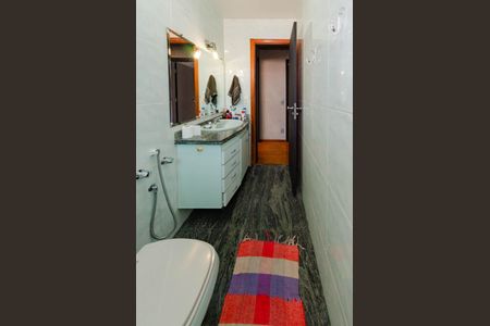 Apartamento à venda com 213m², 3 quartos e 4 vagasBanheiro 1