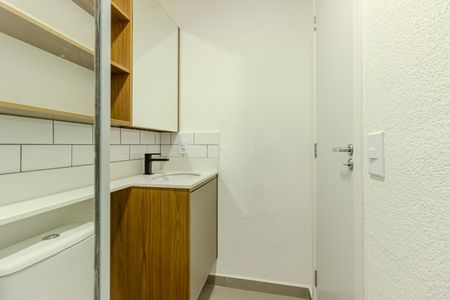 Apartamento à venda com 37m², 2 quartos e sem vagaBanheiro