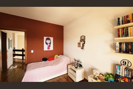 Casa de condomínio à venda com 407m², 6 quartos e 4 vagasQuarto 3