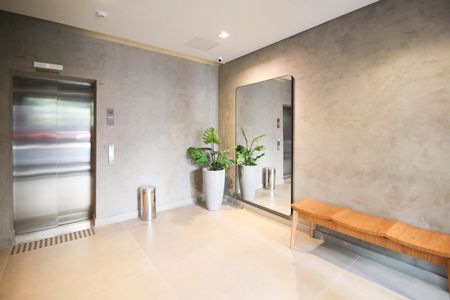 Studio para alugar com 27m², 1 quarto e sem vaga Studio para alugar com 27m², 1 quarto e sem vagaHall