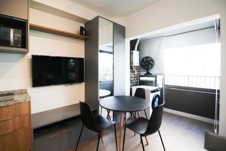 Studio para alugar com 27m², 1 quarto e sem vaga Studio para alugar com 27m², 1 quarto e sem vagaStudio