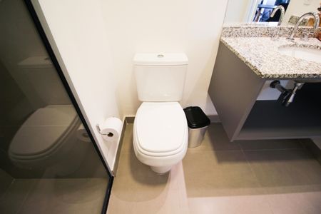 Studio para alugar com 27m², 1 quarto e sem vaga Studio para alugar com 27m², 1 quarto e sem vagaBanheiro