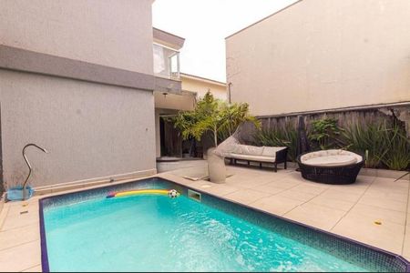 Casa à venda com 300m², 4 quartos e 4 vagasFoto 08