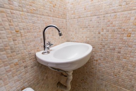 Casa à venda com 72m², 2 quartos e 1 vaga Casa à venda com 72m², 2 quartos e 1 vagaLavabo