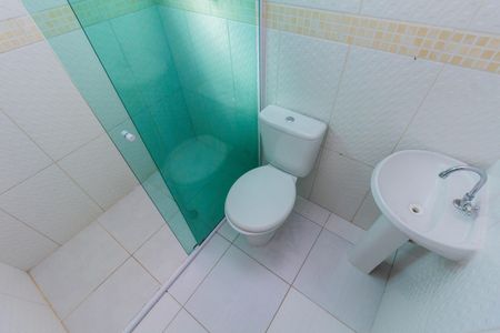 Casa à venda com 72m², 2 quartos e 1 vaga Casa à venda com 72m², 2 quartos e 1 vagaBanheiro da Suíte 2