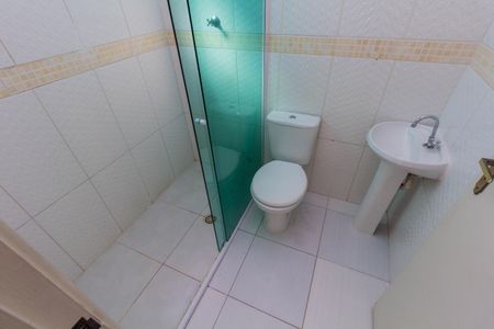 Casa à venda com 72m², 2 quartos e 1 vaga Casa à venda com 72m², 2 quartos e 1 vagaBanheiro da Suíte 2