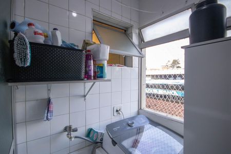 Apartamento para alugar com 63m², 2 quartos e 1 vagaCozinha e Área de Serviço