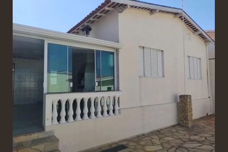 Casa à venda com 115m², 2 quartos e 3 vagasFoto 05