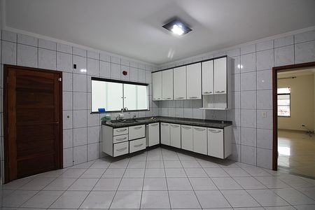 Casa à venda com 210m², 3 quartos e 2 vagasCozinha