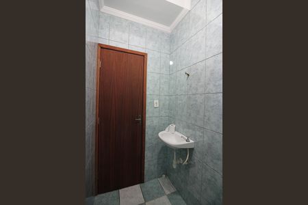 Casa à venda com 210m², 3 quartos e 2 vagasQuarto 3 - Suíte Banheiro
