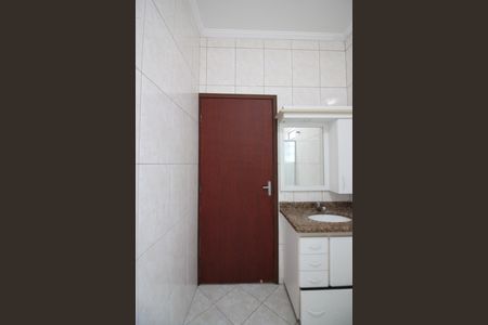 Casa à venda com 210m², 3 quartos e 2 vagasBanheiro Social