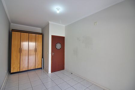 Casa à venda com 210m², 3 quartos e 2 vagasQuarto 1