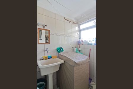 Apartamento para alugar com 76m², 2 quartos e 1 vagaÁrea de Serviço