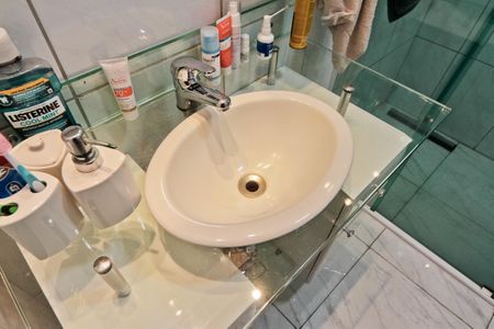 Apartamento para alugar com 76m², 2 quartos e 1 vagaBanheiro