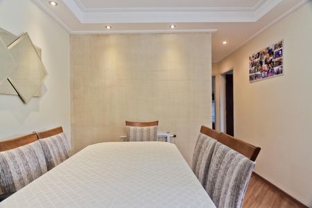 Apartamento para alugar com 76m², 2 quartos e 1 vagaSala