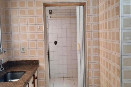 Apartamento à venda com 76m², 2 quartos e 1 vagaFoto 08