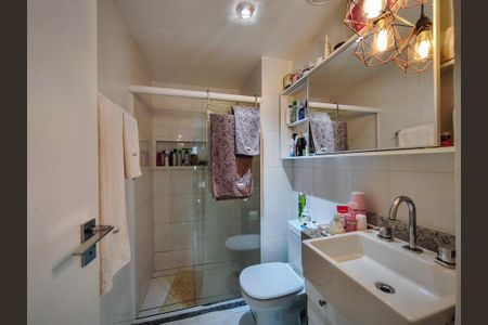 Apartamento para alugar com 89m², 2 quartos e 2 vagasBanheiro da Suíte