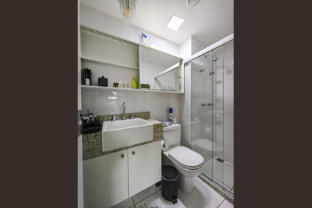 Apartamento para alugar com 89m², 2 quartos e 2 vagasBanheiro 