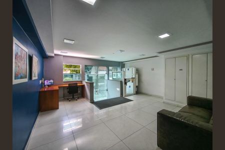 Apartamento para alugar com 89m², 2 quartos e 2 vagasFachada e portaria