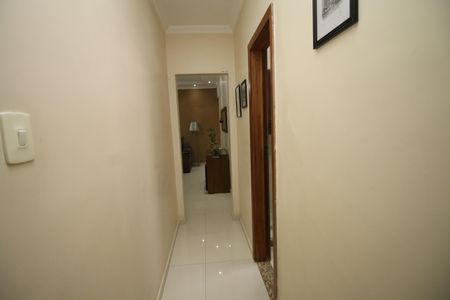 Apartamento à venda com 70m², 2 quartos e 1 vagaSala - Corredor