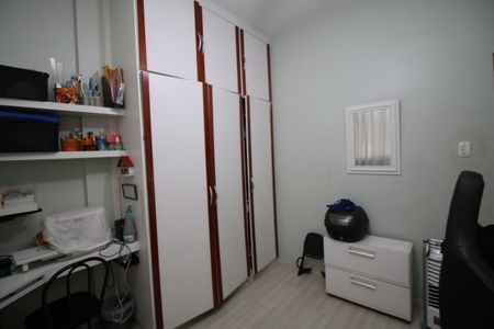 Apartamento à venda com 70m², 2 quartos e 1 vagaQuarto 2