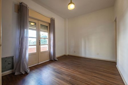 Apartamento para alugar com 160m², 3 quartos e 1 vaga Apartamento para alugar com 160m², 3 quartos e 1 vagaSuíte