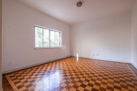 Apartamento para alugar com 160m², 3 quartos e 1 vaga Apartamento para alugar com 160m², 3 quartos e 1 vagaSala