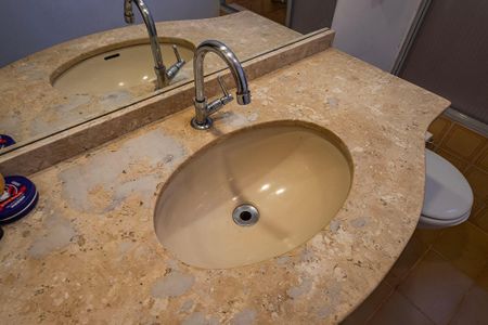 Apartamento para alugar com 160m², 3 quartos e 1 vaga Apartamento para alugar com 160m², 3 quartos e 1 vagaBanheiro Social