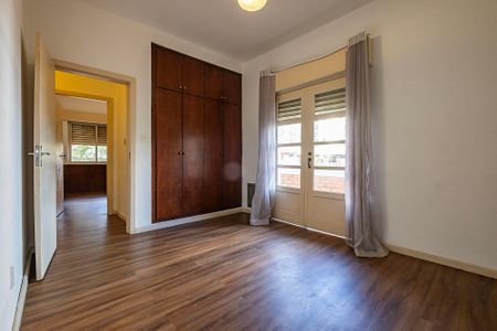 Apartamento para alugar com 160m², 3 quartos e 1 vaga Apartamento para alugar com 160m², 3 quartos e 1 vagaSuíte
