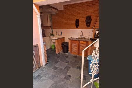 Casa à venda com 203m², 3 quartos e 2 vagasFoto 44